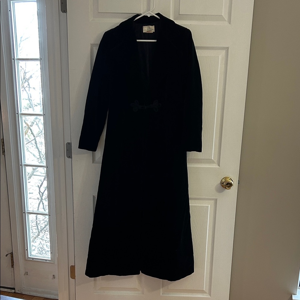 JS Collections Black Long Sleeve velvet coat